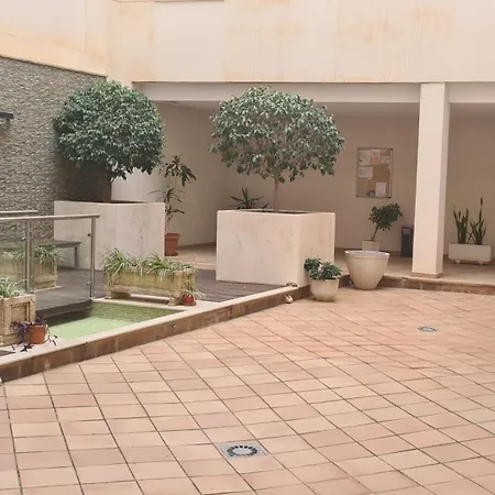 Apartment The Salamadras
