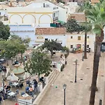 The Salamadras דירה